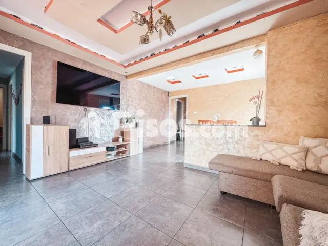 Piso en venta en Carrer del Doctor Ferran, 51, cerca de Avinguda dels Països Catalans en Ponent por 210.000 €