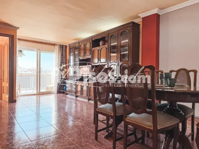 Piso en venta en Carrer de Cambrils, 6 en Llevant por 189.990 €