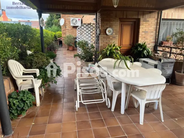 Chalet en venta en Avenida de Madrid, Cascajos-Piqueras (Logroño) de 720.000 €