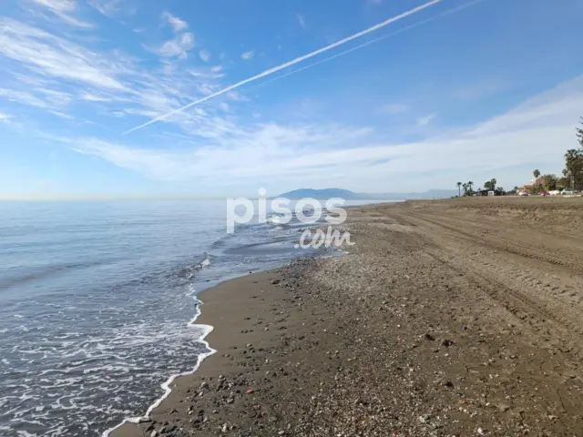 Piso en alquiler en Rincón de La Victoria, Torre de Benagalbón (Rincón de la Victoria) de 1.000 €<span>/mes</span>