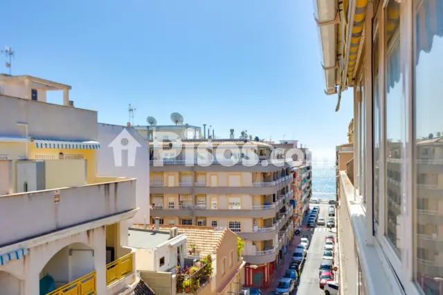 Ático en venta en Calle de Finlandia, Playa de los Locos-Los Frutales-Cabo Cervera (Torrevieja) de 233.500 €