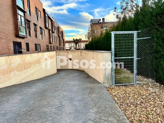 Garaje en venta en Calle de los Molinos, 12