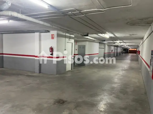 Garaje en venta en Ronda de la Mata