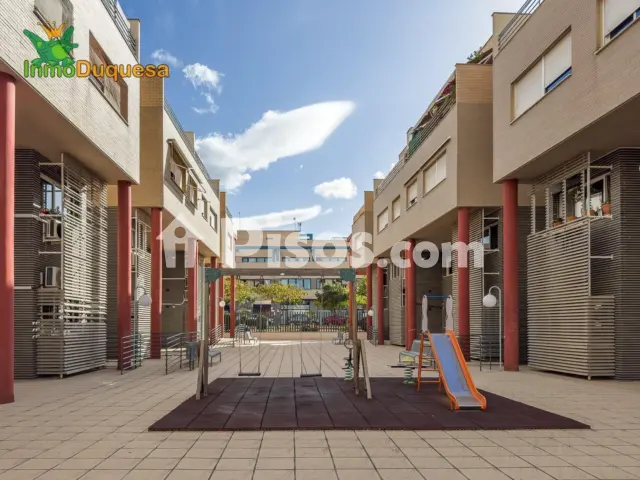 Piso en venta en Calle Ceuta, 2, Zona de San Cayetano-Avenida Cristóbal Colón (Churriana de La Vega) de 205.000 €