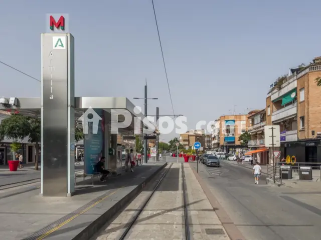 Piso en venta en Plaza de Poniente, 2, Zona Calle Poniente-Avenida Cristóbal Colón (Armilla) de 179.700 €