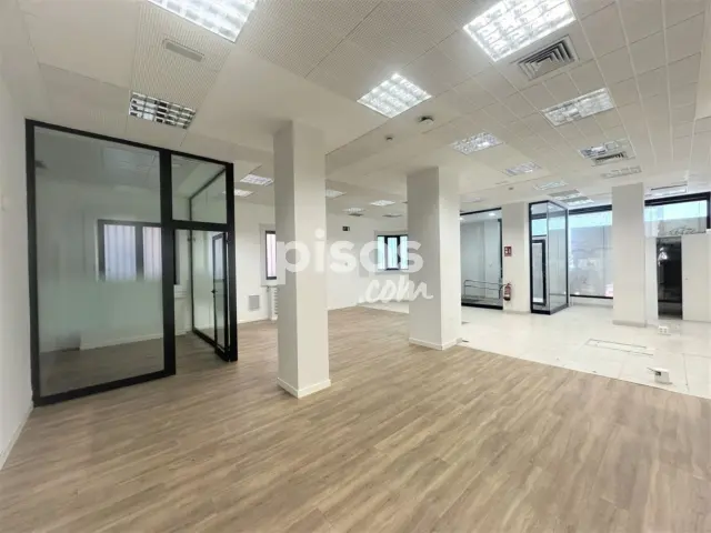 Local comercial en venta en Calle de Santa Engracia, Trafalgar (Distrito Chamberí. Madrid Capital) de 1.500.000 €