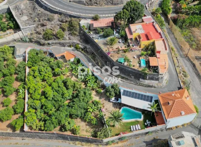 Chalet en venta en Carretera a Puerto, Santiago del Teide de 1.732.500 €