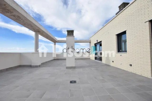 Ático en venta en Carrer Castello, La Pobla de Farnals de 372.000 €