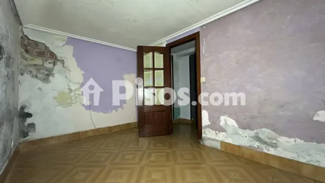 Piso en venta en Centro, Beasain de 95.000 €