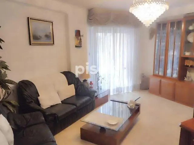 Piso en venta en Calle de Zaragoza, Illueca de 42.000 €