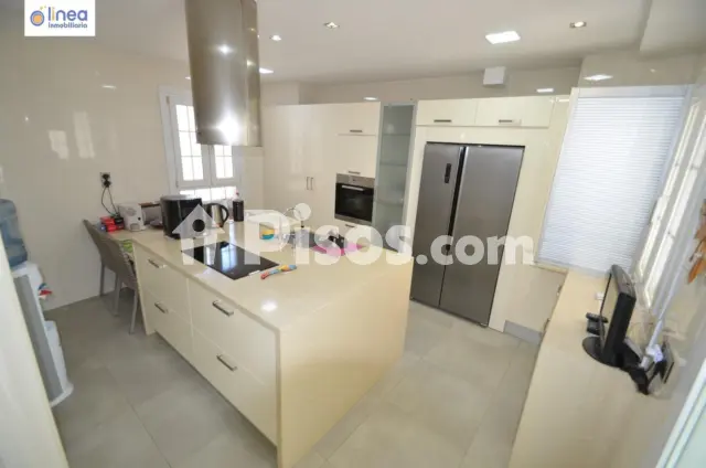 Piso en venta en Calle Dr Carracido, Oliveros-Altamira-Barrio Alto (Almería Capital) de 295.000 €