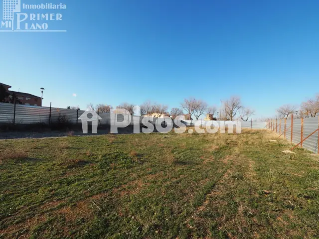 Terreno en venta en Paseo San Isidro
