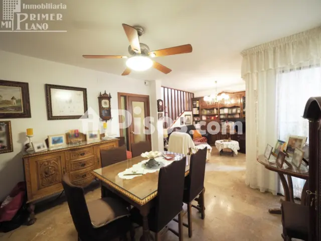 Casa adosada en venta en Paseo San Isidro