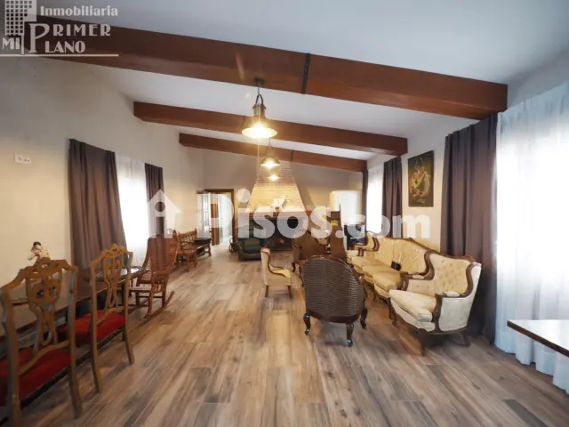 Chalet en venta en Tomelloso