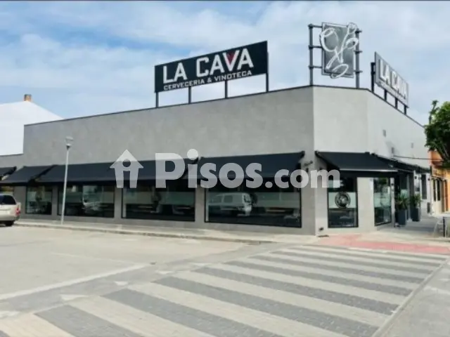 Local comercial en venta en Avda. Juan Carlos I