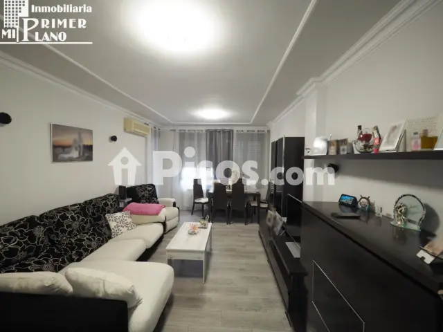 Piso en venta en Calle Estación
