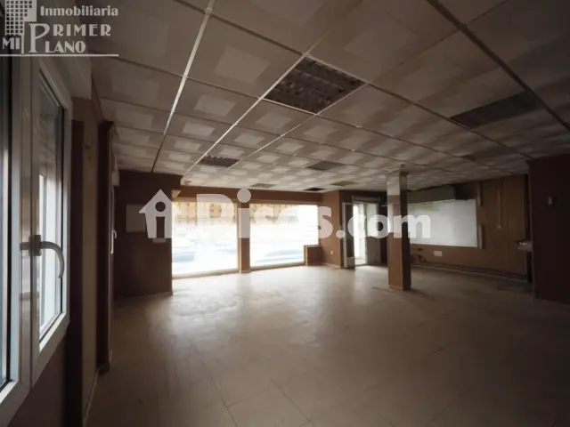 Local comercial en venta en Calle Monte