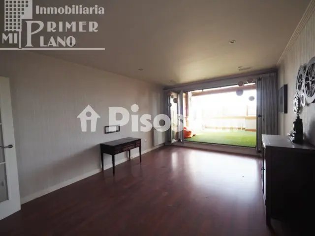 Ático en venta en Paseo San Isidro