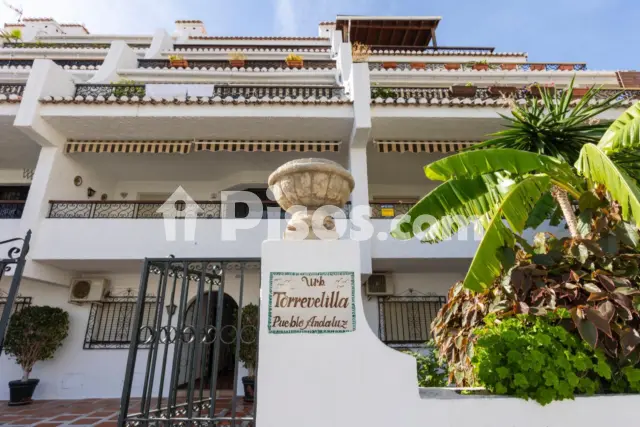Piso en venta en Calle del Tesorillo, 6, Velilla (Almuñécar) de 229.000 €