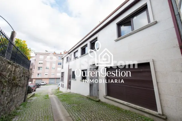 Chalet en venta en Barbadas, A Carretera (Barbadás) de 202.000 €