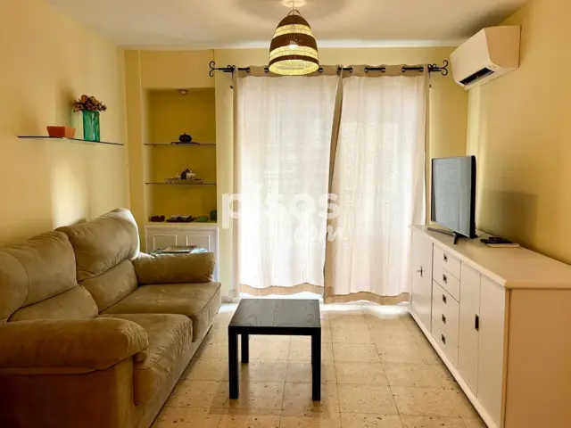 Piso en alquiler en La Salle-Avd Manuel del Valle-Las Nacion, Parque Atlántico-Las Naciones-Los Arcos (Distrito Norte. Sevilla Capital) de 950 €<span>/mes</span>