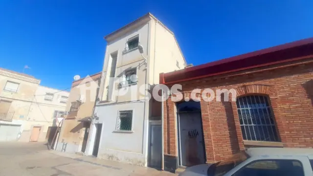 Chalet en venta en Calle del Puente, 3, Gallur de 90.000 €