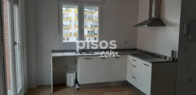 Apartamento en alquiler en Centro, Castilleja de la Cuesta de 560 €<span>/mes</span>