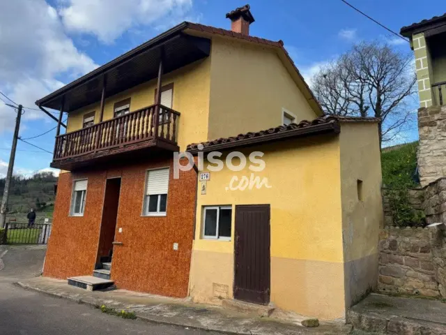 Casa en venta en Calle Villayuso-Solar, Número 13, Collado (Cieza) de 80.000 €