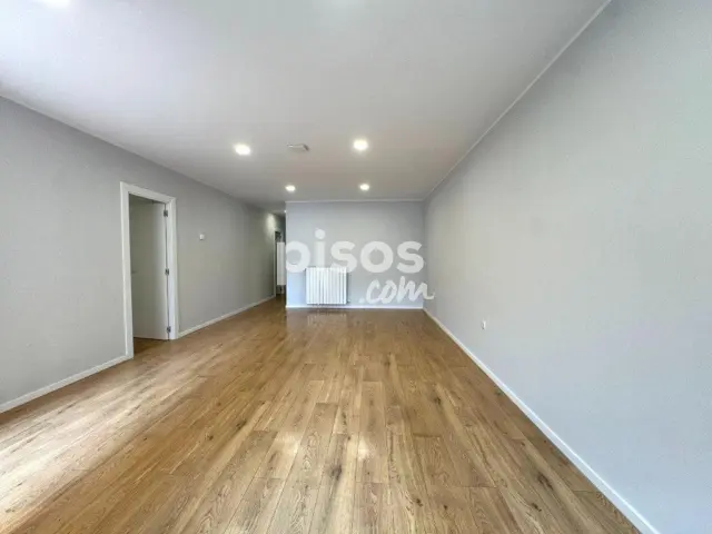 Piso en venta en Calle de Aragón, 2, Los Corrales de Buelna de 135.000 €