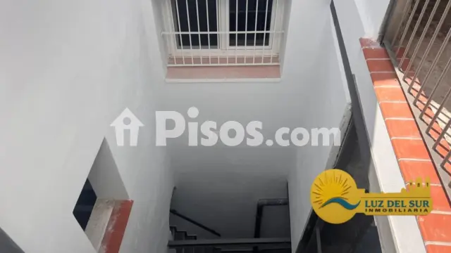 Piso en venta en La Caleta - La Viña, La Caleta-La Viña (Cádiz Capital) de 140.000 €