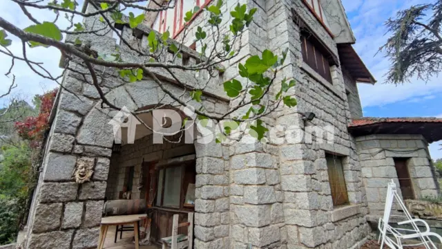 Finca rústica en venta en Parquelagos - Puente Nuevo, Zona Calle Casa Amarilla (Galapagar) de 1.600.000 €