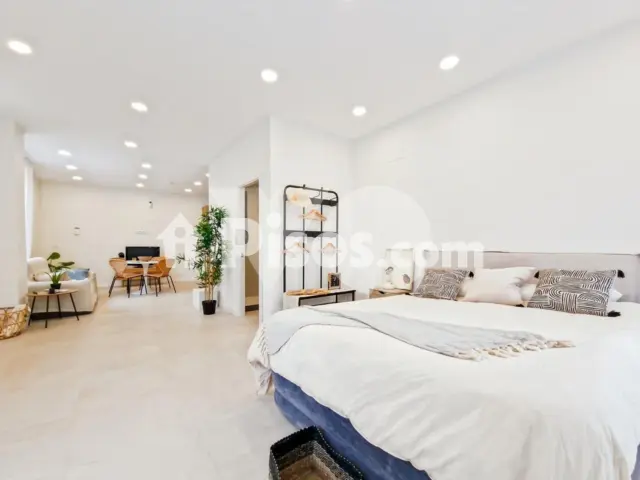 Apartamento en venta en Calle de Eduardo Terán, Canillejas (Distrito San Blas. Madrid Capital) de 330.000 €