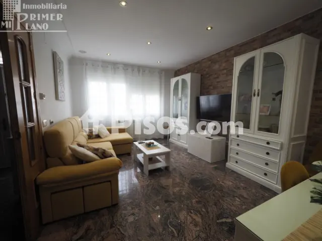 Casa adosada en venta en Calle Socuellamos