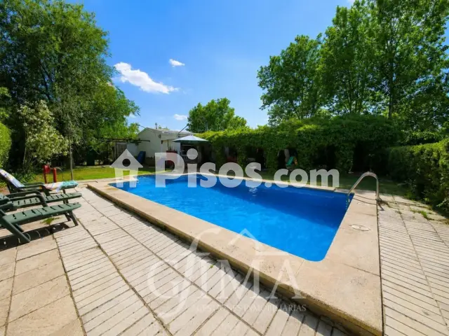 Casa en venta en Calle Vial Camino