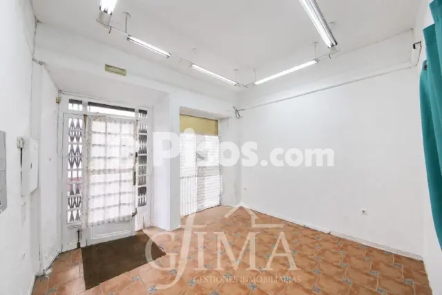 Local comercial en venta en Calle Nueva, cerca de Calle de Ismael de Tomelloso