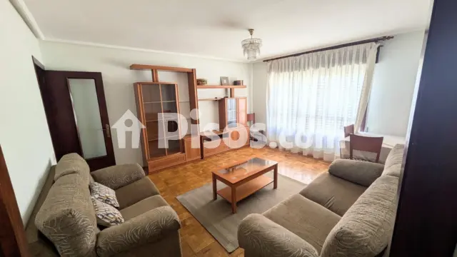 Piso en alquiler en Calle de Santa Eulalia de Mérida, 6, Buenavista-El Cristo (Oviedo) de 1.250 €<span>/mes</span>