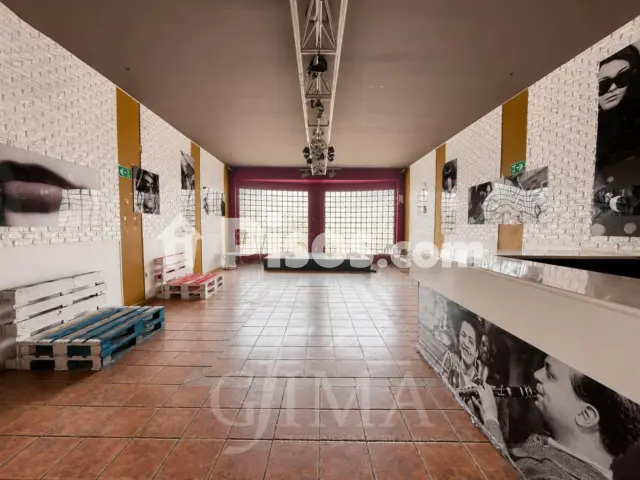 Local comercial en venta en Calle del Pintor López Torres