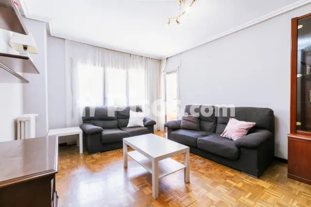 Piso en venta en Paseo de Ramón y Cajal, 22, cerca de Calle de José María Lacasa, Santo Domingo y San Martín (Huesca Capital) de 239.000 €