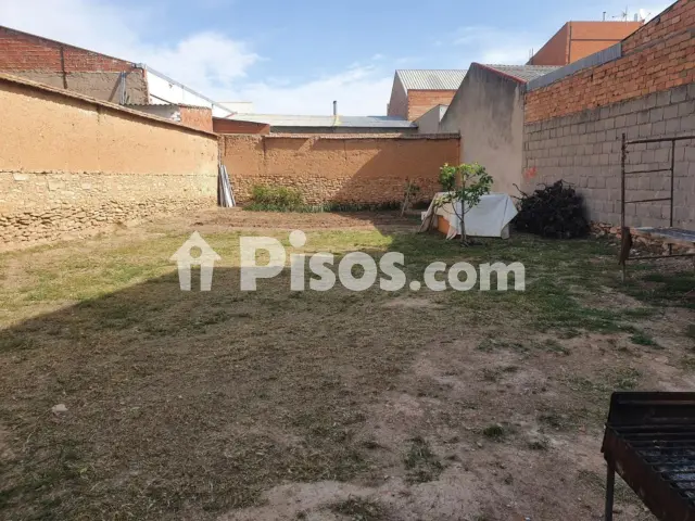 Terreno en venta en Calle de José Alcázar