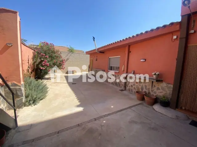 Chalet en venta en Calle de Vergara