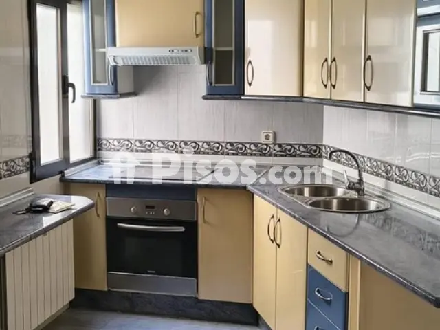 Piso en venta en Calle de San Antón