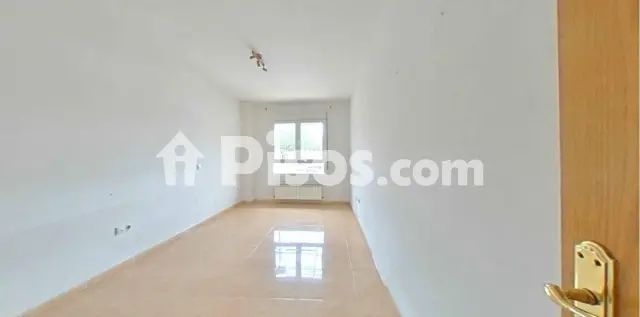 Piso en venta en Travesía Antonia Roldán, 5