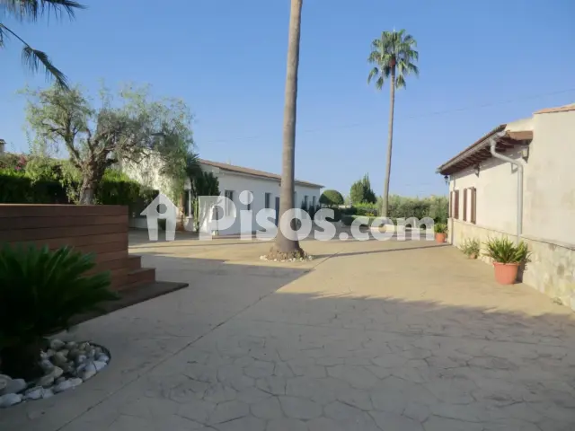 Finca rústica en alquiler en Lloseta, Lloseta de 3.000 €<span>/mes</span>