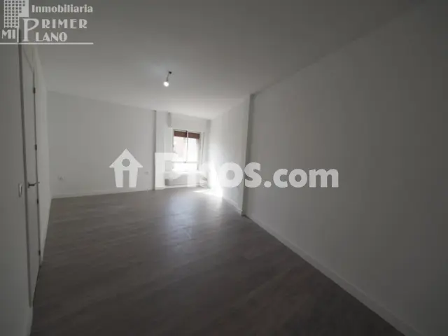 Piso en venta en Avda. Antonio Huertas