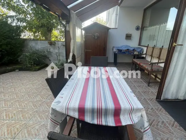 Chalet en venta en Eguzkimendi Auzunea, Bidebieta (San Sebastián - Donostia) de 1.095.000 €