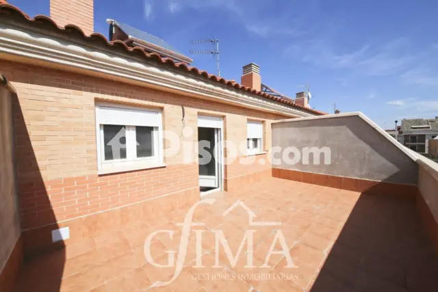 Casa adosada en venta en Avda. Juan Carlos I