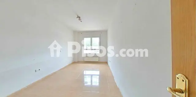 Piso en venta en Travesía Antonia Roldán, 5