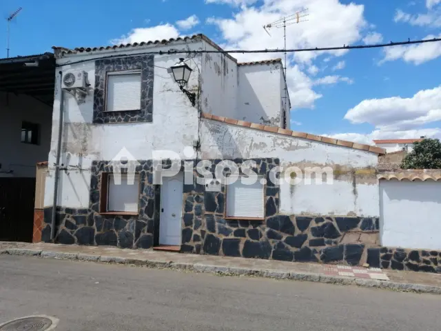 Casa adosada en venta en Calle Sur Santa Quiteria