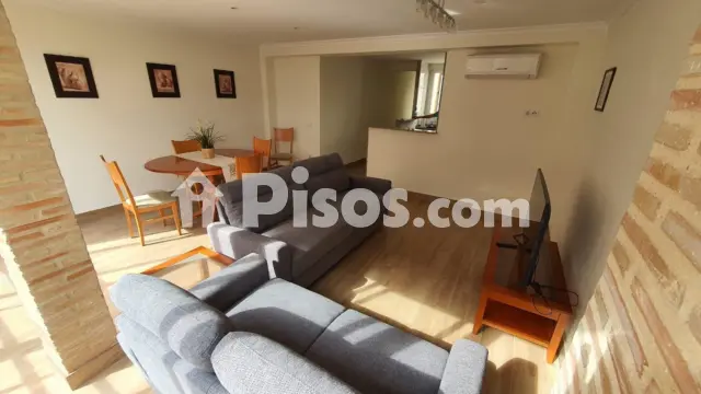 Piso en alquiler en Carrer de Rubén Vela, En Corts (Distrito Quatre Carreres. València Capital) de 1.500 €<span>/mes</span>