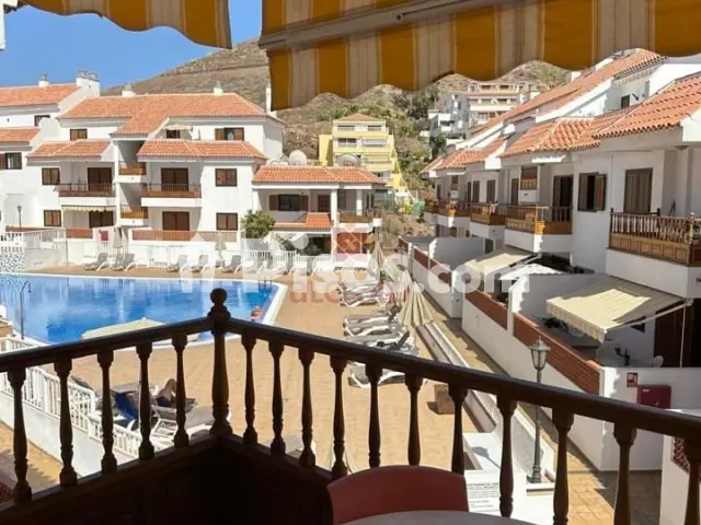 Piso en venta en Calle Finlandia, Playa de Las Américas (Arona) de 329.000 €